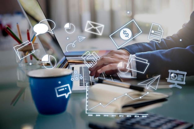 Globally recognized digital marketing certification with accreditation badges and international recognition